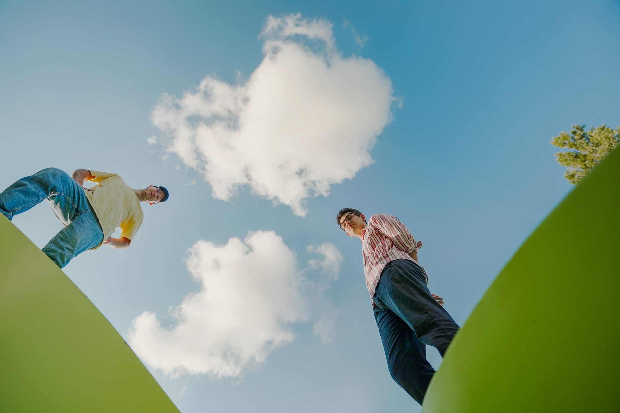 IGUANAS + O TRIUNFO DOS ACÉFALOS