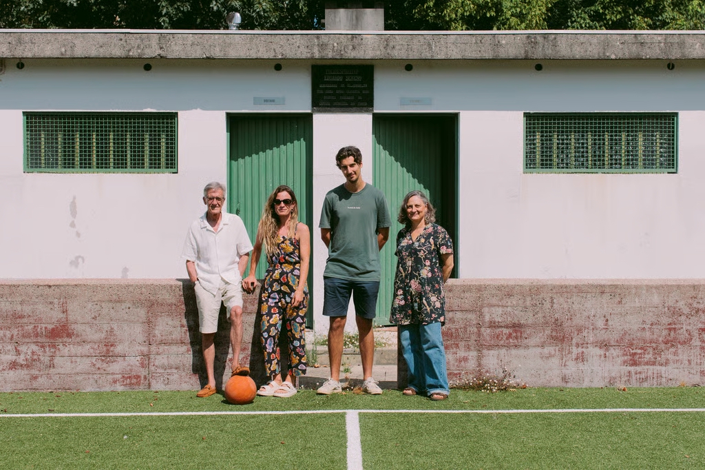 P'ra lá de Hollywood — Visita guiada ao Bairro dos Poetas
